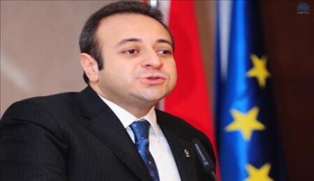 Bağış: "Sokaklarda tankları yürütmek, bayram kutlaması değil"