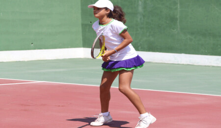 KKTC Telsim'in ana sponsorluğunda, Eliz yarı finalde...