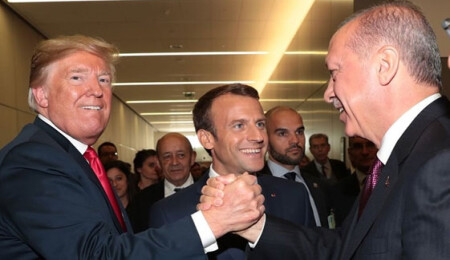 Erdoğan ve Trump'tan samimi poz...