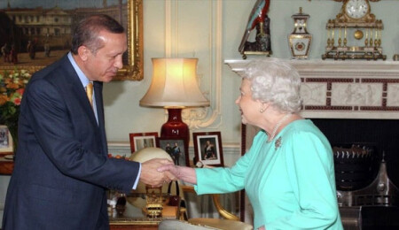 Erdoğan, Kraliçe Elizabeth ve May ile görüşecek