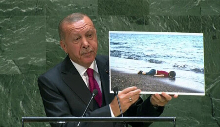 Erdoğan, harita ile dünyaya seslendi: Adalet nerede?