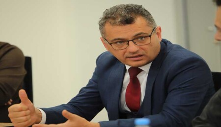 "Her kadın cinayeti haberi, uygarlıktan uzağa düştüğümüzün haberidir"