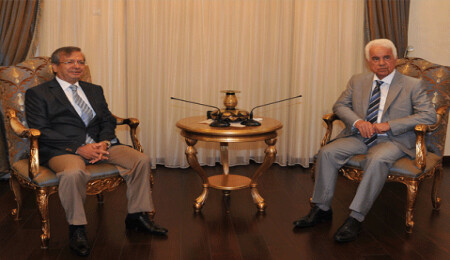 Eroğlu Girne Üniversitesi heyetini kabul etti