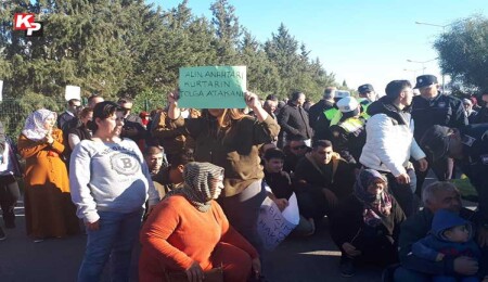 Lavinium sitesi sakinleri bir kez daha yol istedi: “Yeter artık, yetkililer sesimizi duysun!”