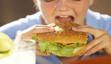 Fast food'un zararlarını azaltın!