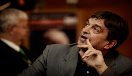 KTFF danışmanı Champagne FİFA adaylığını açıklıyor