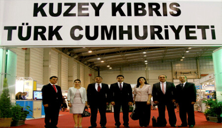 Bakan Atun, İzmir fuarının açılışına katıldı