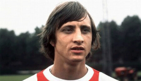 Futbol efsanesi Johan Cruyff hayatını kaybetti