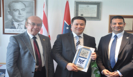 Kırgızistan heyetinden GAÜ'ye resmi davet