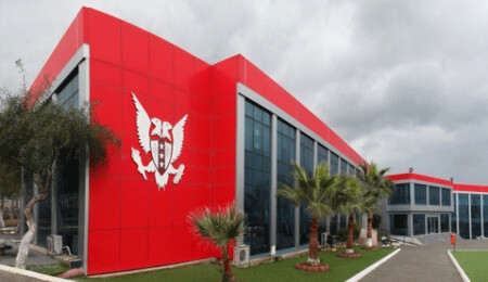 Girne Amerikan Koleji Uluslararası sınavlarda üstün başarı elde etti