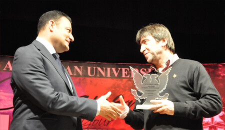 GAÜ'den NTV ve Rıdvan Dilmen'e ödül