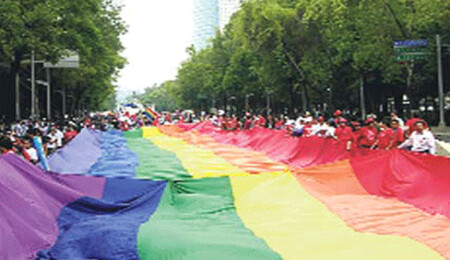 Putin’den Gay’lere 100 yıl yasak