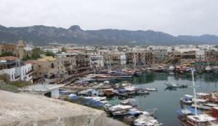 Ünlü ekonomistler Girne'de küresel ekenomik krizi tartışacak