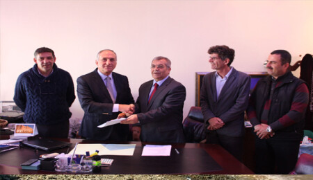 Girne Belediyesi ile Korman Construction arasında sözleşme