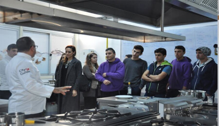 Güzelyurt Meslek Lisesi DAÜyü ziyaret etti