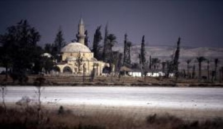 Hala Sultan Tekkesi'ne otobüslerle gidilecek