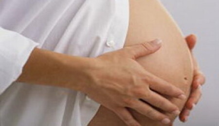 Mısırlı kadın yediz doğurdu