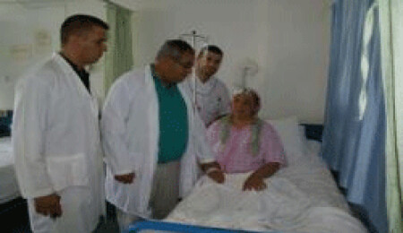 KKTC’de ilk kez böbrek üstü bezindeki tümör, laparoskopik yöntemle alındı