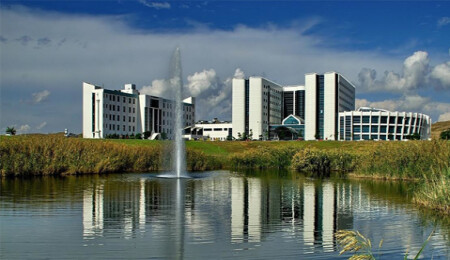 YDÜ Hastanesi'ne ABD'den Pediatrik Radyoloji Profesörü