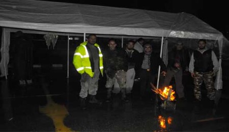 Meclis önünde nöbet! Protokol çadırı eylem çadırı oldu!