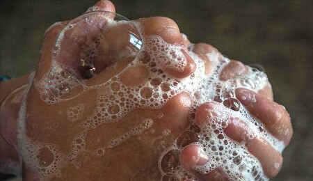 Güney'de Larnaka Limanı çalışanlarından hijyen protestosu: Uyarı grevi yapıldı