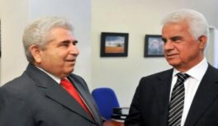 Kıbrıs müzakerelerinde tam gün "mülkiyet" mesaisi yaplıyor