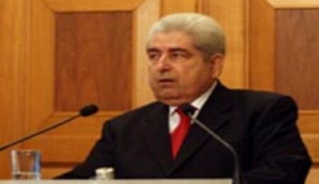 Hristofias: Toplu başvuru hataydı