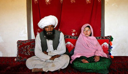 İran'da evliliklerin dörtte biri çocuk yaşta yapılıyor