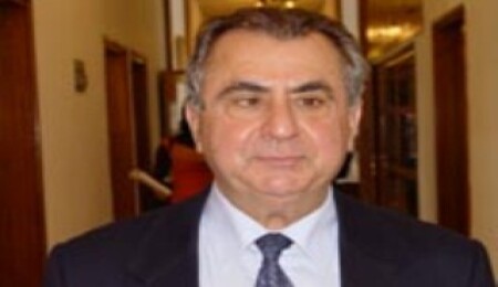 Küçük: "Birlik ve beraberlik ruhu içinde sıkıntılar aşılacak"