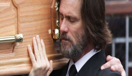 Jim Carrey, kız arkadaşı Cathriona White'ın ölümünde suçsuz bulundu