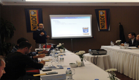 Jotun Boya bayileri eğitimde buluştu