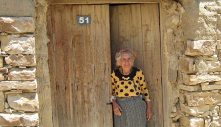 Kalavaç Köyünün tanınmış simalarından Ayşe Cangül hayatını kaybetti