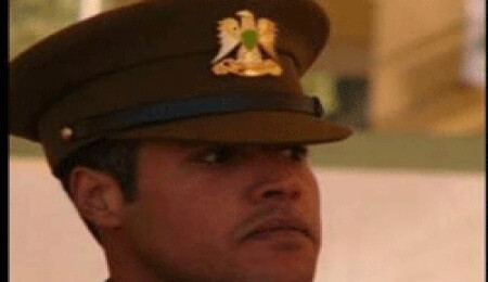 Libya televizyonu, öldü denilen Hamis Kaddafi'nin görüntülerini yayınladı