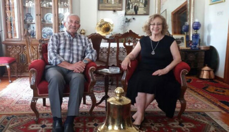 Hülagü ve Suna Aytaçoğlu tarafından KAÜ Osmanlı Kütüphanesi'ne bağış yapıldı