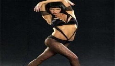 Porno yıldızı oldu