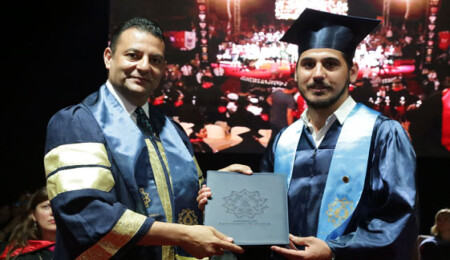 Kıbrıs Amerikan Üniversitesi ilk mezunlarını verdi