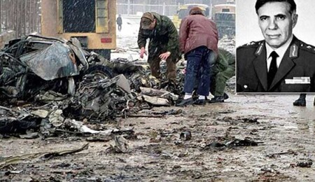 Kıbrıs Türk Barış Kuvvetleri Komutanlığı yapan Eşref Bitlis'in ölümünün ardından 26 yıl geçti