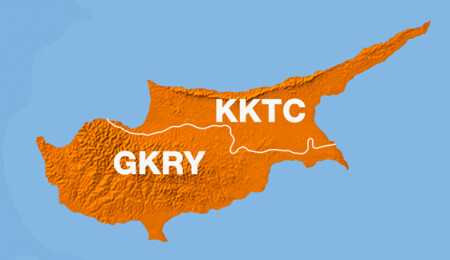 Güney Kıbrıs 'iç cephesi paramparça'