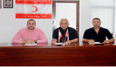 Kızılay Derneği'nden "Soma'da kararan yüreklere bir ışıkta sen yak" kampanyası