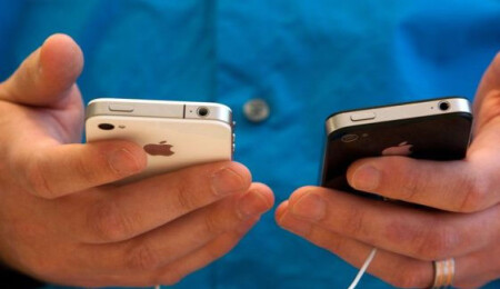 Eski iPhone'lardaki 'kasıtlı yavaşlatma' nedeniyle kullanıcılar Apple'a dava açıyor