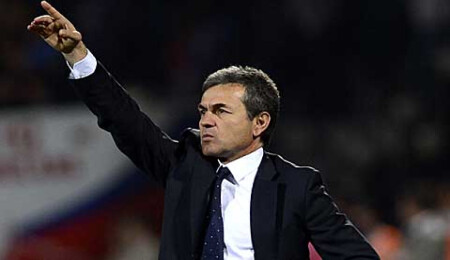 Aykut Kocaman istifa etti!