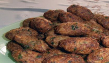 Kıbrıs'ın vazgeçilmez tadı: Kıbrıs köftesi