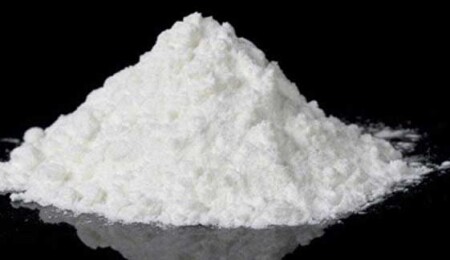 Girne Limanı'nda 56 adet "plastik torpil kutusu" içerisinde kokain olduğuna inanılan madde bulundu