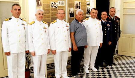 Komutanlardan Dr. Küçük Müzesine ziyaret