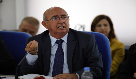 “Ciddi ekonomik kriz bekleniyor, iflas eden birçok kişi olacak”