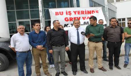 KTAMS Çalışma Dairesi Girne şubesinde personel eksikliği gerekçesiyle grev yaptı