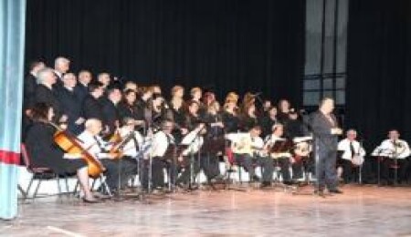 Kıbrıs Türk Sanat Müziği Derneği'nin Yaz Konserleri Devam Ediyor