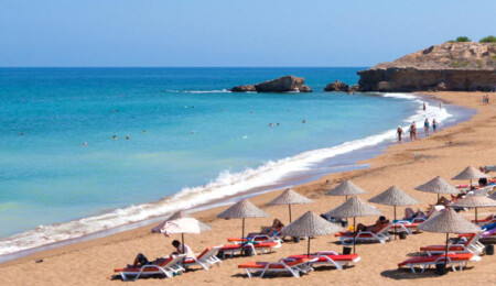 Lapta Belediye Başkanı Aktuğ'dan 'halk plajı' müjdesi