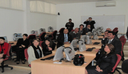 Güzelyurt Kurtuluş Lisesi bilgisayar laboratuarı, törenle açıldı