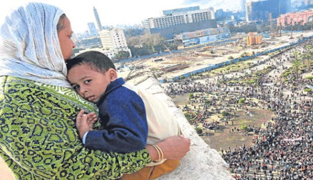 Yeni rejim Kaddafi'yi aratıyor